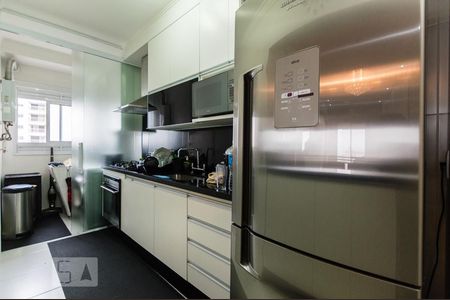 Cozinha de apartamento à venda com 2 quartos, 70m² em Bethaville I, Barueri