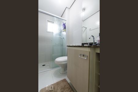 Banheiro da suíte de apartamento à venda com 2 quartos, 70m² em Bethaville I, Barueri