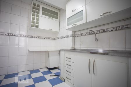 Cozinha de apartamento para alugar com 2 quartos, 68m² em Vila Buarque, São Paulo