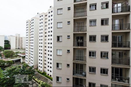 Vista de apartamento para alugar com 2 quartos, 60m² em Jardim Pinheiros, São Paulo