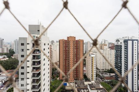 Vista de apartamento à venda com 2 quartos, 130m² em Moema, São Paulo