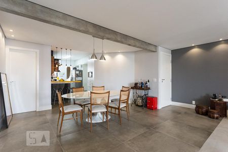 Sala de apartamento à venda com 2 quartos, 130m² em Moema, São Paulo