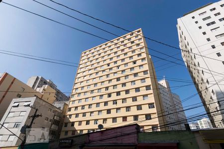 Fachada de kitnet/studio à venda com 1 quarto, 35m² em Aclimação, São Paulo