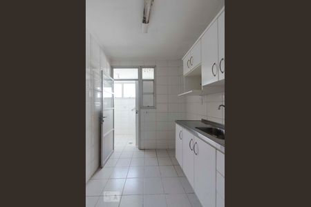 Cozinha de apartamento à venda com 2 quartos, 80m² em Sumaré, São Paulo
