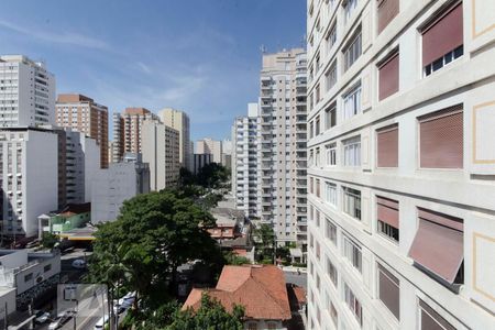 Vista Quarto 2 de apartamento à venda com 2 quartos, 80m² em Sumaré, São Paulo