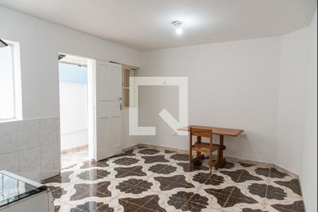 Apartamento para alugar com 40m², 1 quarto e sem vagaSala/cozinha