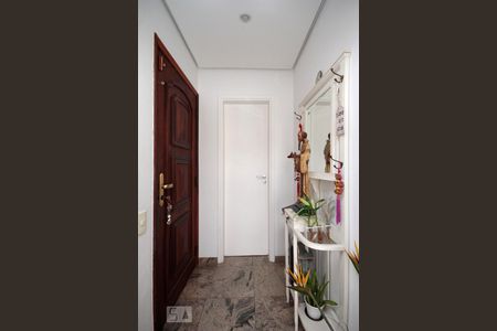 Hall de Entrada de apartamento à venda com 3 quartos, 200m² em Vila Gomes Cardim, São Paulo