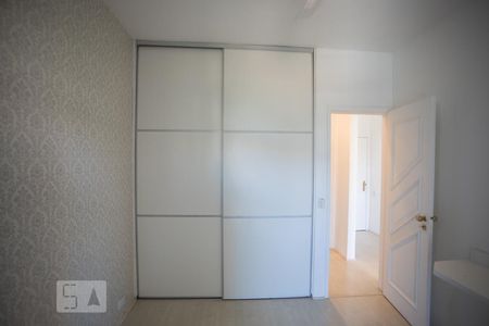 Armário / Closet  de apartamento para alugar com 2 quartos, 68m² em Barra da Tijuca, Rio de Janeiro