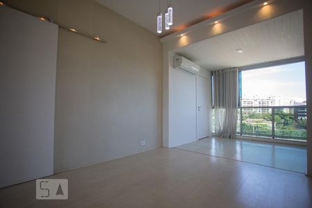 Sala de apartamento para alugar com 2 quartos, 68m² em Barra da Tijuca, Rio de Janeiro