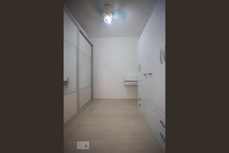 Quarto 2 de apartamento para alugar com 2 quartos, 68m² em Barra da Tijuca, Rio de Janeiro