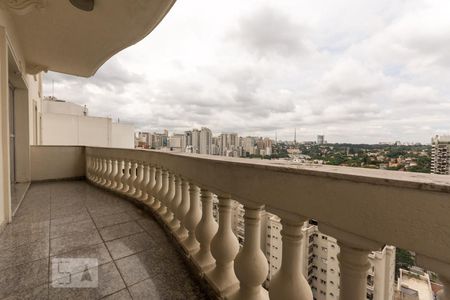 Varanda de apartamento para alugar com 4 quartos, 250m² em Perdizes, São Paulo