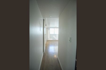 Corredor  de apartamento para alugar com 2 quartos, 58m² em Brás, São Paulo