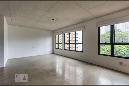 Sala de apartamento à venda com 1 quarto, 70m² em Vila Suzana, São Paulo