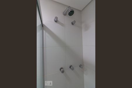 Banheiro de apartamento para alugar com 2 quartos, 70m² em Barra Funda, São Paulo