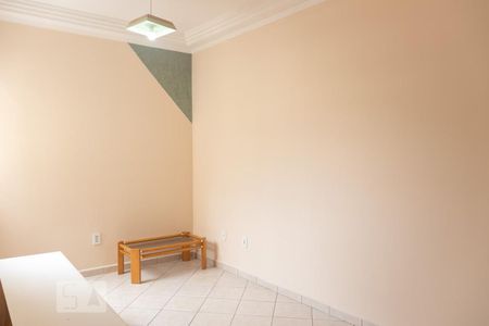 Sala de apartamento à venda com 2 quartos, 60m² em Vila São Pedro, Santo André