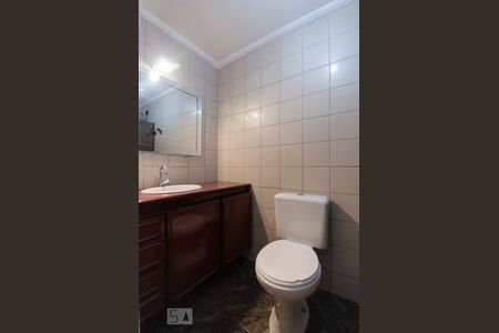 Banheiro de apartamento à venda com 2 quartos, 58m² em Casa Verde, São Paulo