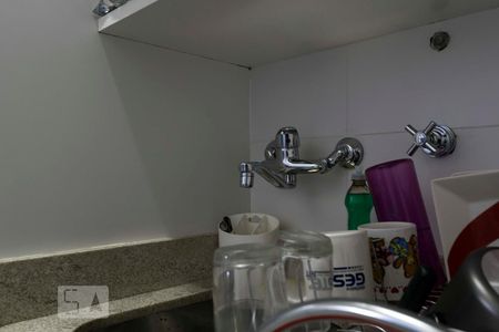 1o. Andar - Cozinha (Torneira) de apartamento à venda com 1 quarto, 50m² em Vila Clementino, São Paulo