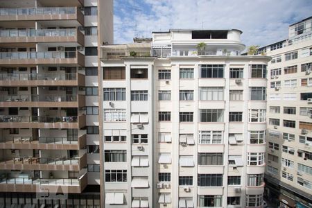 Vista da sala de apartamento à venda com 3 quartos, 140m² em Copacabana, Rio de Janeiro