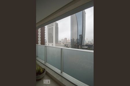 Sacada de kitnet/studio para alugar com 1 quarto, 50m² em Santo Amaro, São Paulo