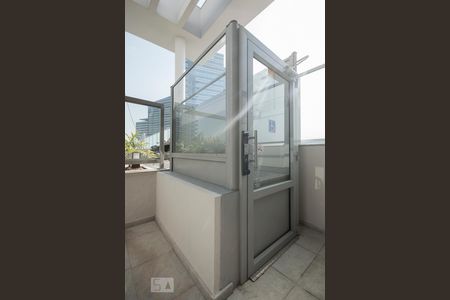 Studio para alugar com 51m², 1 quarto e 1 vaga Studio para alugar com 51m², 1 quarto e 1 vagaAcessibilidade