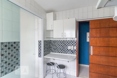 cozinha de apartamento à venda com 2 quartos, 60m² em Vila Valparaíso, Santo André
