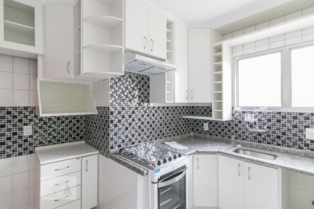 Cozinha de apartamento à venda com 2 quartos, 60m² em Vila Valparaíso, Santo André