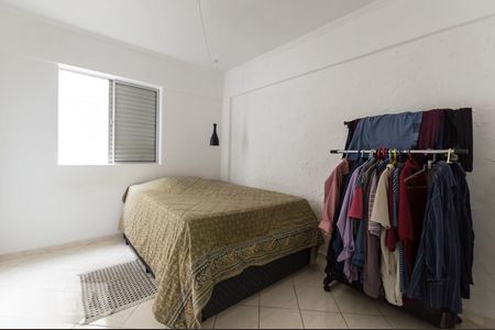 Quarto de apartamento para alugar com 3 quartos, 68m² em Jardim Pinheiros, São Paulo