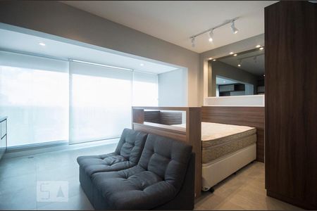 Sala/Suíte de kitnet/studio para alugar com 1 quarto, 34m² em Brooklin Paulista, São Paulo