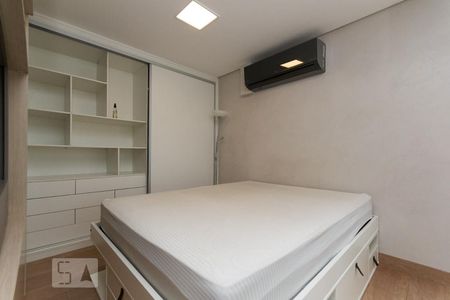 Quarto de kitnet/studio para alugar com 1 quarto, 58m² em Pinheiros, São Paulo
