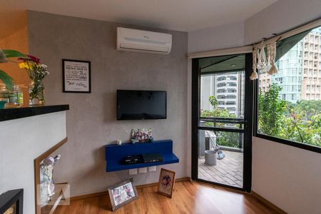 Sala de apartamento para alugar com 1 quarto, 48m² em Cidade Monções, São Paulo