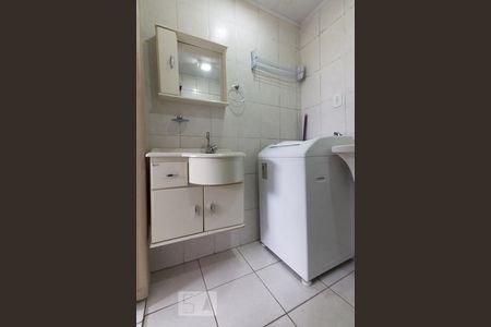 Banheiro de apartamento para alugar com 1 quarto, 32m² em Liberdade, São Paulo