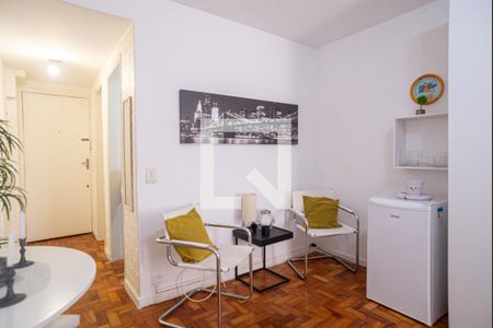 Sala/Quarto de kitnet/studio para alugar com 1 quarto, 35m² em Jardim Paulista, São Paulo