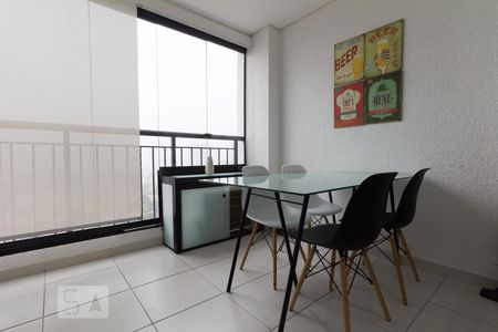 Varanda de kitnet/studio para alugar com 1 quarto, 37m² em Vila Cordeiro, São Paulo