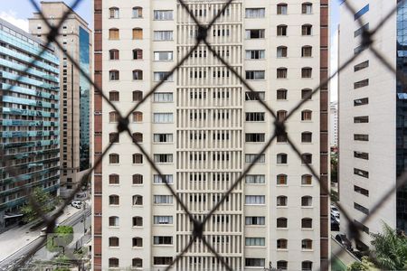 Vista de apartamento para alugar com 3 quartos, 120m² em Itaim Bibi, São Paulo