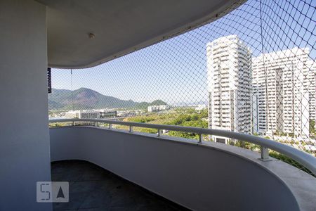 Varanda de apartamento para alugar com 2 quartos, 68m² em Barra da Tijuca, Rio de Janeiro