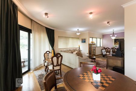 Sala de apartamento para alugar com 4 quartos, 190m² em Moema, São Paulo