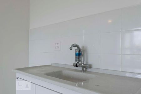 Cozinha (Torneira) de kitnet/studio para alugar com 1 quarto, 35m² em Cambuci, São Paulo