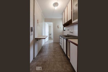 Cozinha de apartamento à venda com 2 quartos, 60m² em Vila Romero, São Paulo