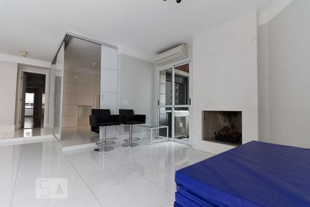 Sala de apartamento para alugar com 3 quartos, 209m² em Vila Uberabinha, São Paulo