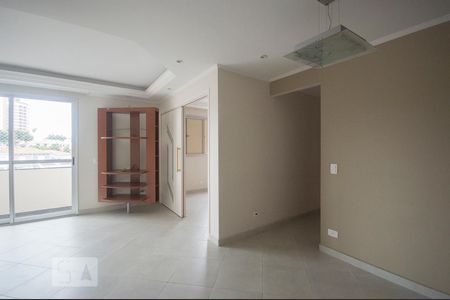 Sala de apartamento à venda com 3 quartos, 75m² em Vila Gumercindo, São Paulo