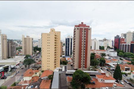 Vista da sacada de apartamento à venda com 3 quartos, 127m² em Centro, Campinas