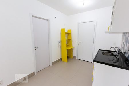 Sala Cozinha de apartamento para alugar com 1 quarto, 33m² em Barra Funda, São Paulo