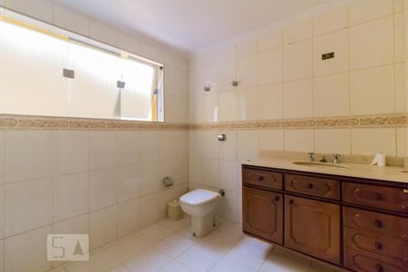 Lavabo de casa para alugar com 5 quartos, 513m² em Vila Galvão, Guarulhos