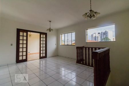 Cozinha de casa para alugar com 5 quartos, 513m² em Vila Galvão, Guarulhos