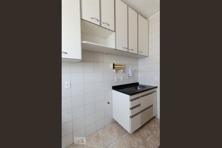 Cozinha de apartamento para alugar com 1 quarto, 42m² em Centro, Campinas