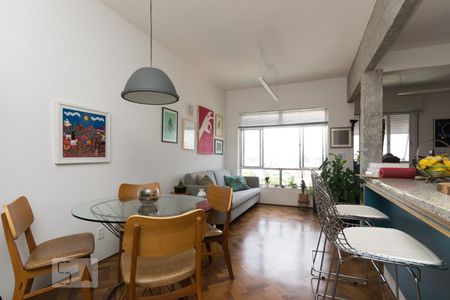 Apartamento para alugar com 68m², 1 quarto e 1 vagaSala