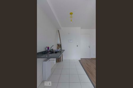 Cozinha de apartamento à venda com 1 quarto, 31m² em Água Branca, São Paulo