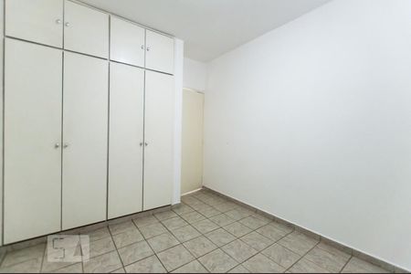 Quarto de apartamento à venda com 2 quartos, 90m² em Vila Yara, Osasco