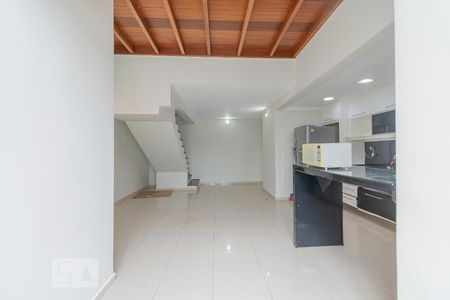 Sala de apartamento para alugar com 1 quarto, 72m² em Guarani, Campinas