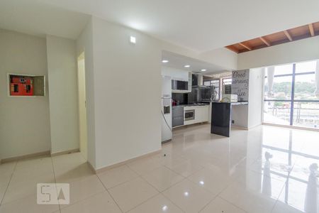 Sala de apartamento para alugar com 1 quarto, 72m² em Guarani, Campinas